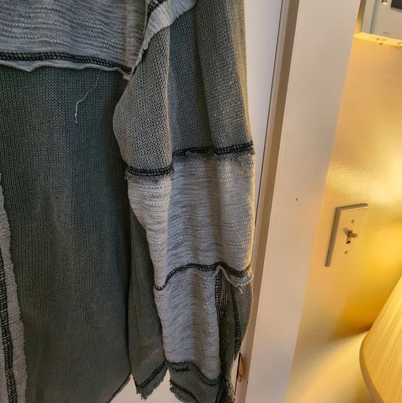 Pol Full Button Lightweight Shirt Size Large Beach Boho Green - Picture 4 of 14